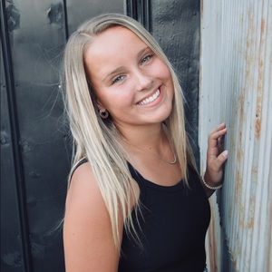 Meet your Posher, Lili